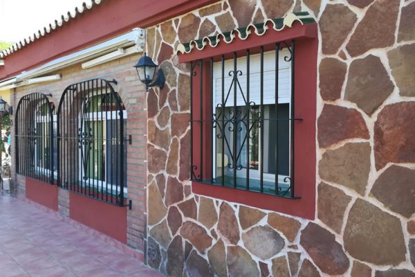 town house in Estepona